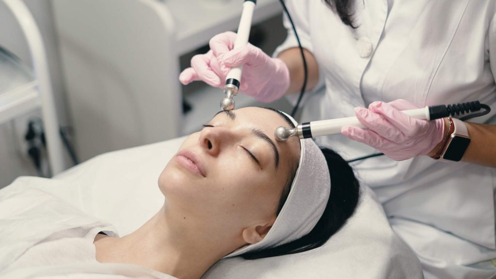 What Happens During a HydraFacial