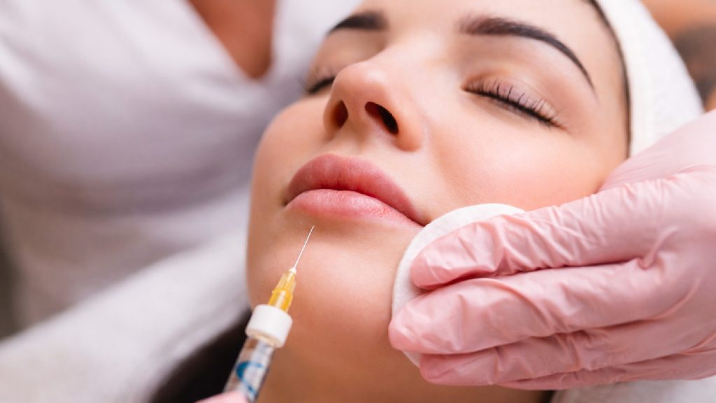 Why Lip Injections in Dubai Have Gained Popularity?